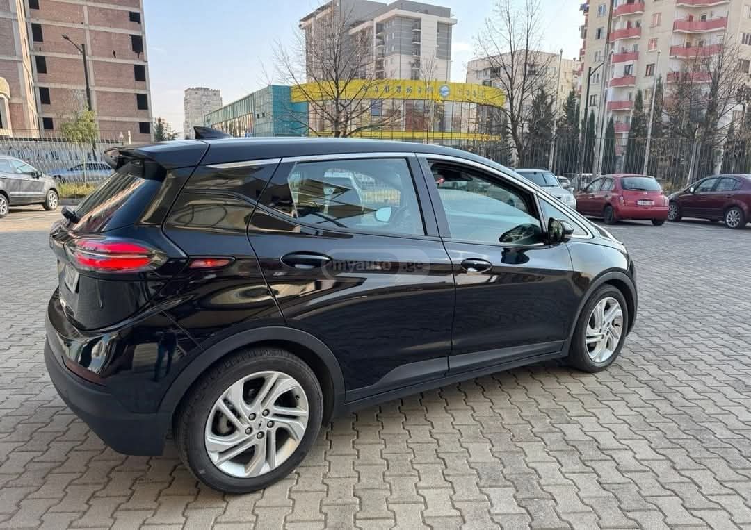 Chevrolet 1LT 4dr Wagon Automatic — миниатюра 3