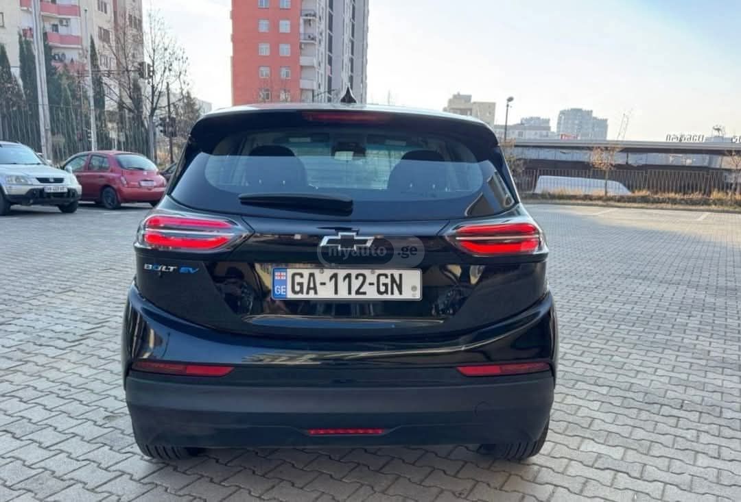 Chevrolet 1LT 4dr Wagon Automatic — миниатюра 4