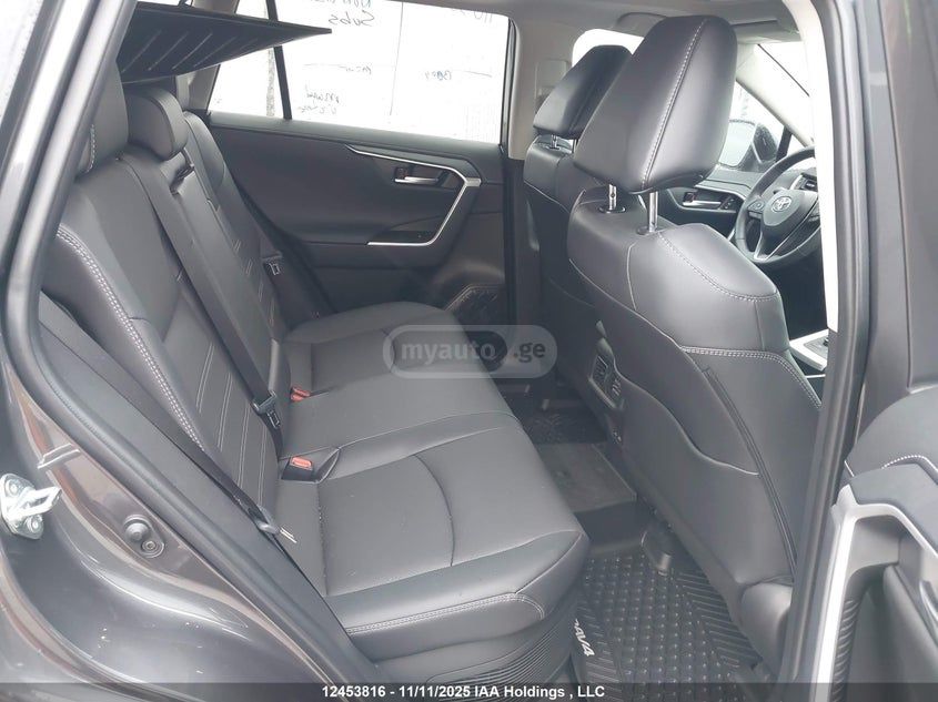 Toyota HYBRID LIMITED — миниатюра 7