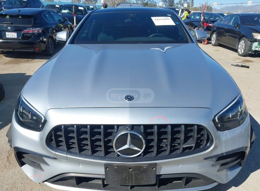 Mercedes-Benz E53 AMG - фото 7