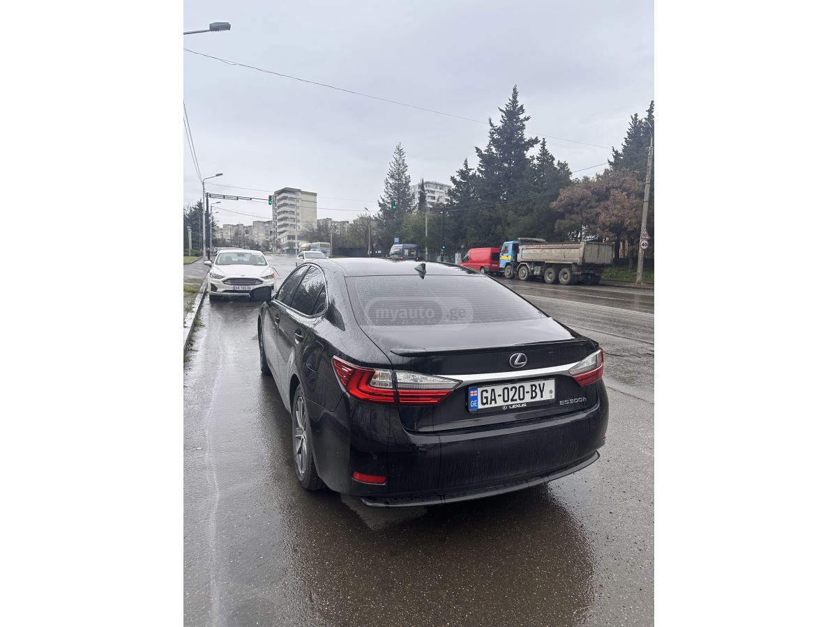 Lexus ES 300 - фото 2