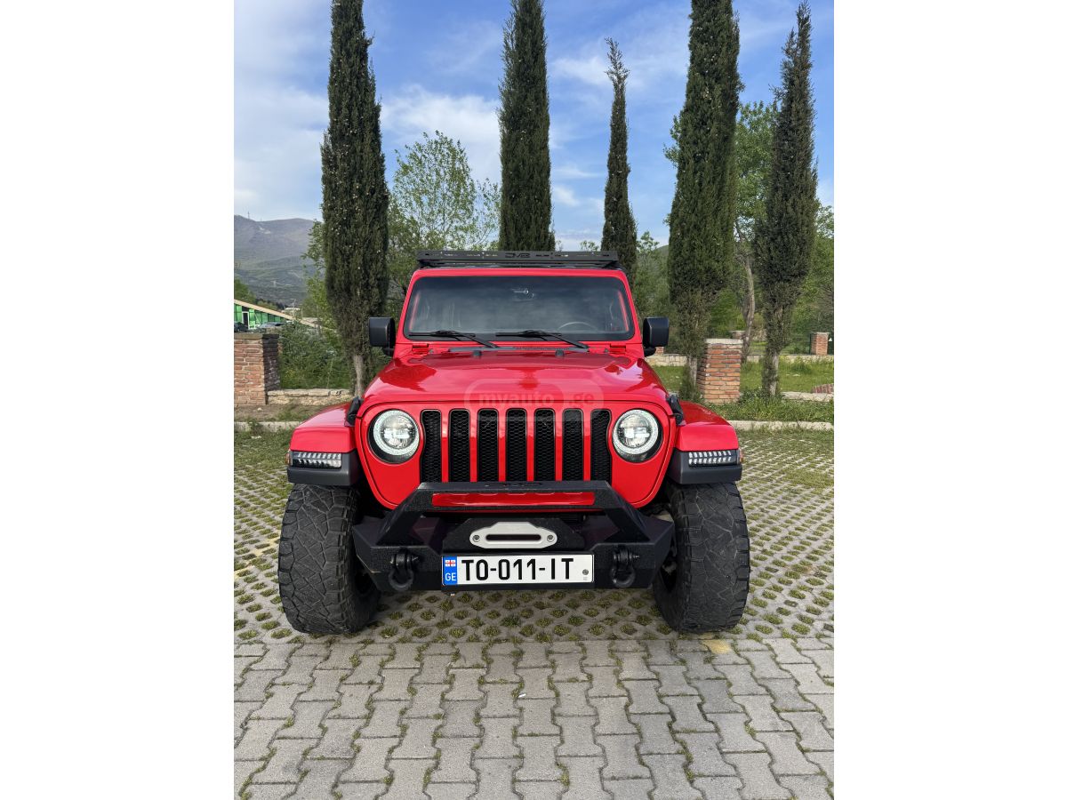 Jeep Wrangler - фото 1