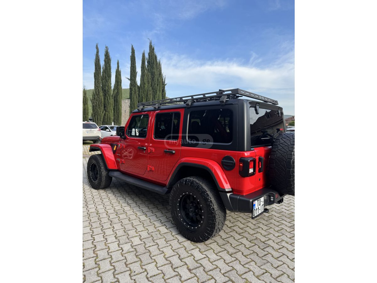 Jeep Wrangler - фото 7
