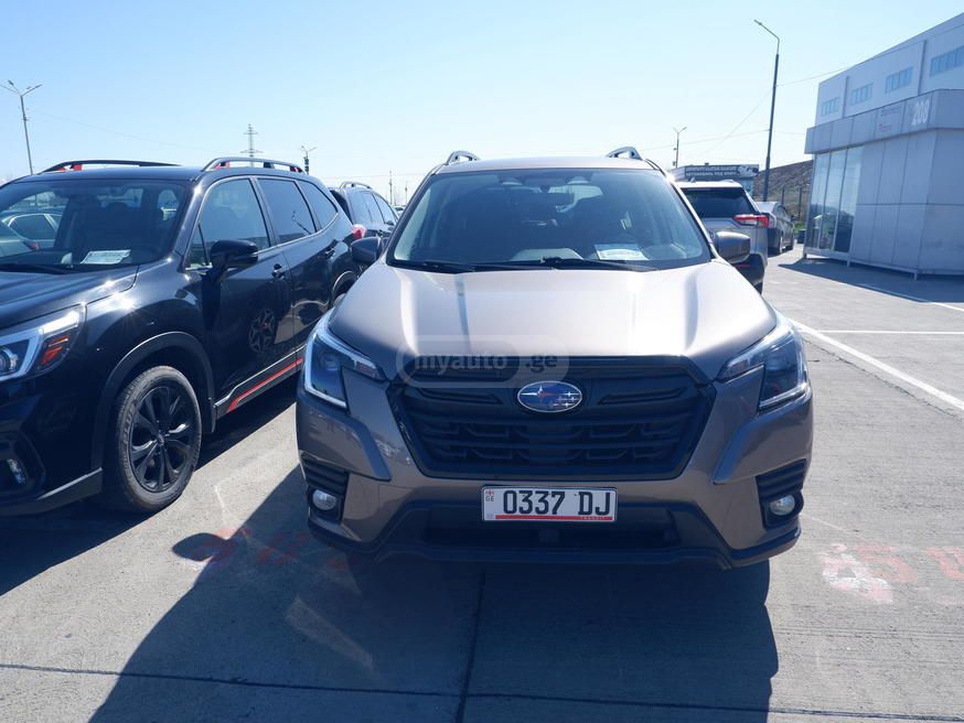 Subaru Premium 4dr All-Wheel Drive CV — миниатюра 1