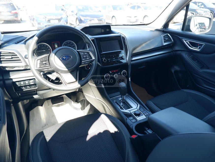 Subaru Premium 4dr All-Wheel Drive CV — миниатюра 10