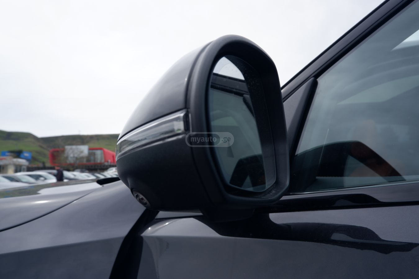 Mercedes-Benz C 63 AMG - фото 13