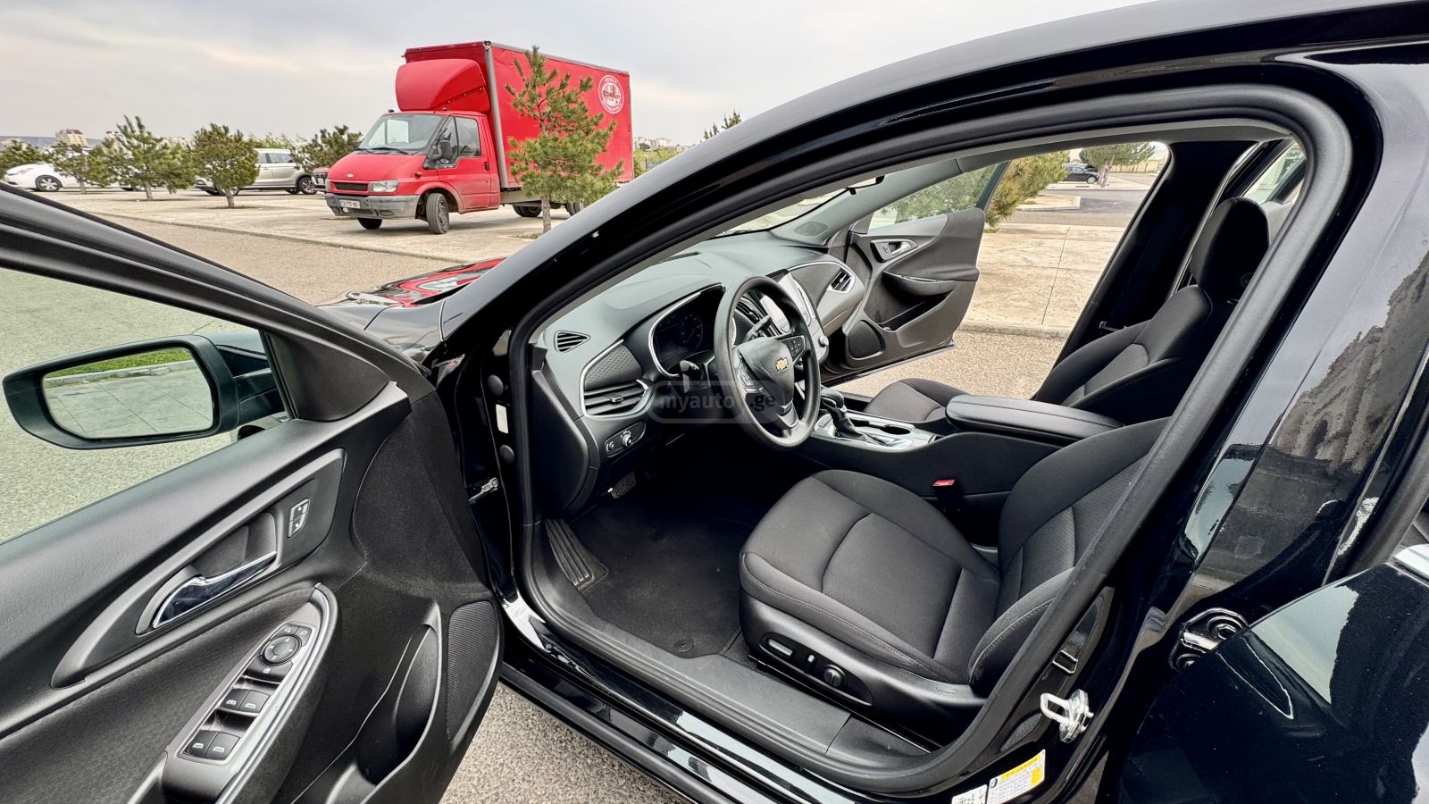 Chevrolet Malibu - фото 11