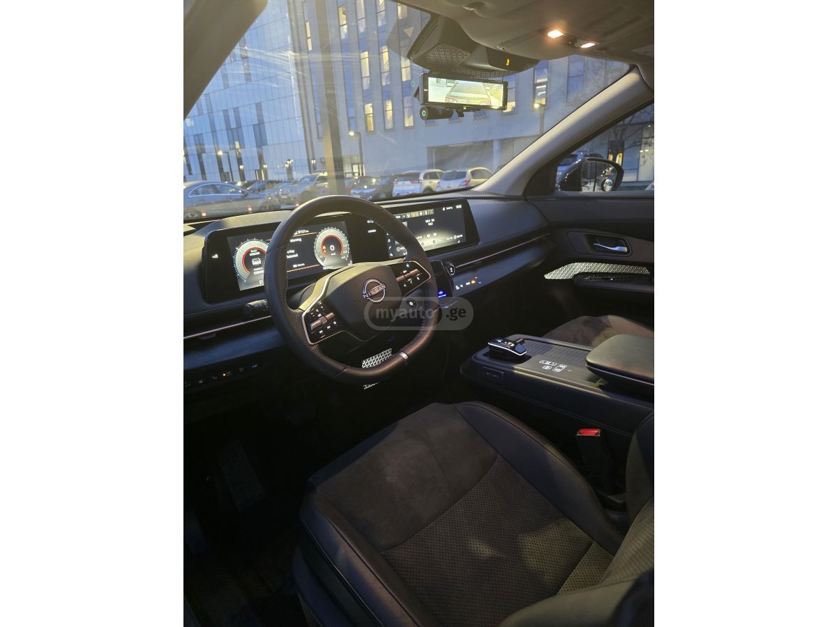 Nissan Ariya 2023 — миниатюра 3