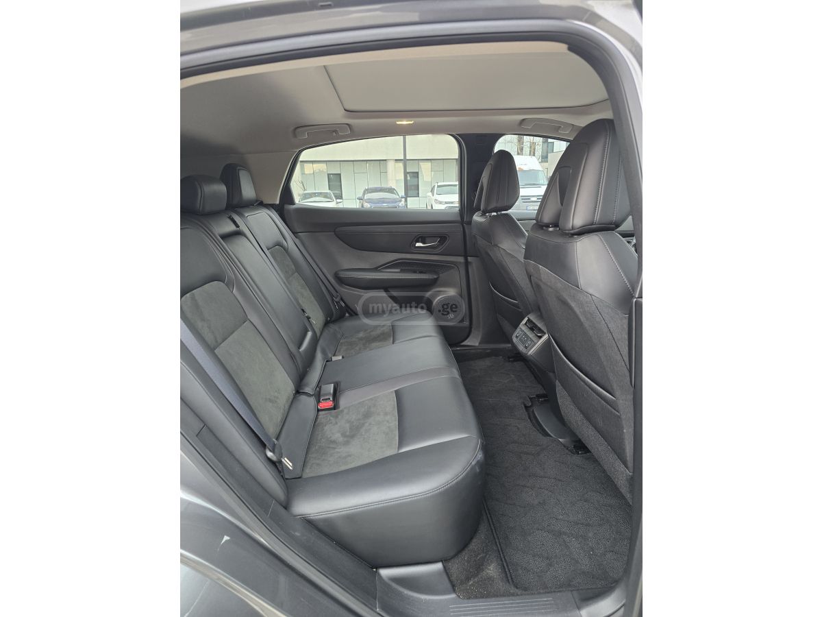 Nissan Ariya 2023 — миниатюра 7