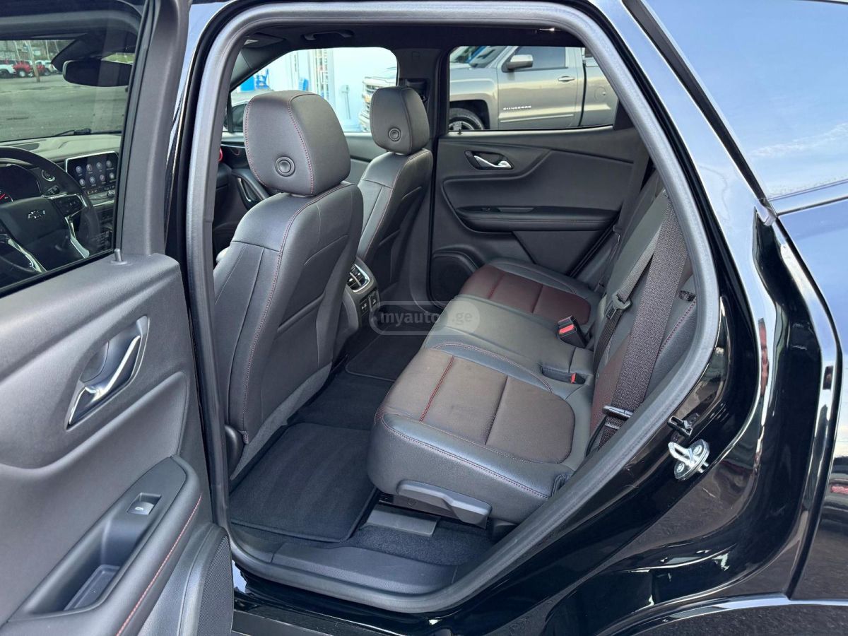 Chevrolet Blazer - фото 10