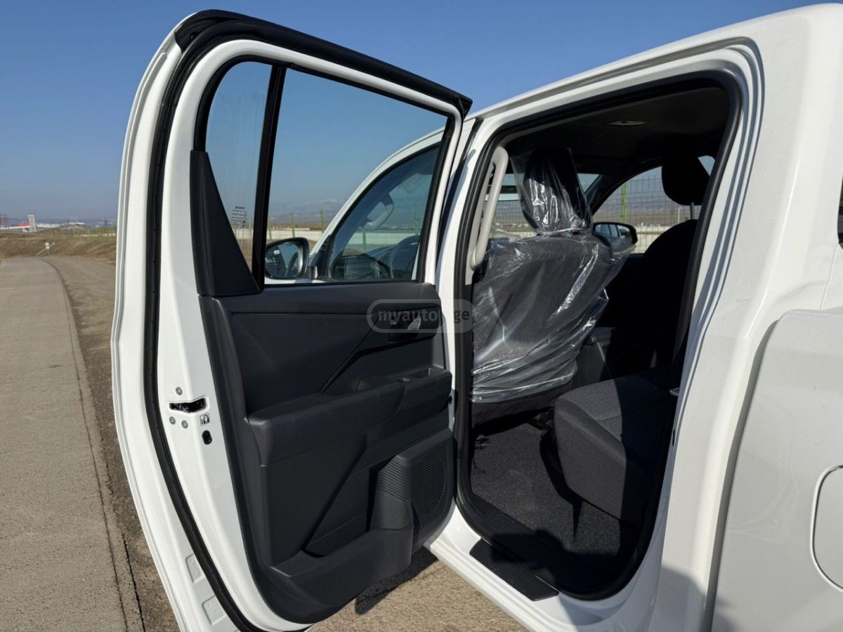 Toyota Hilux 2026 — миниатюра 14