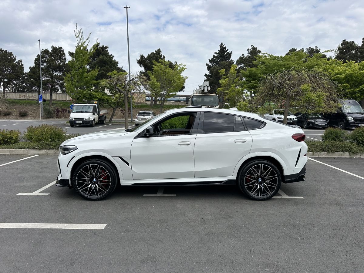 BMW X6 - фото 5