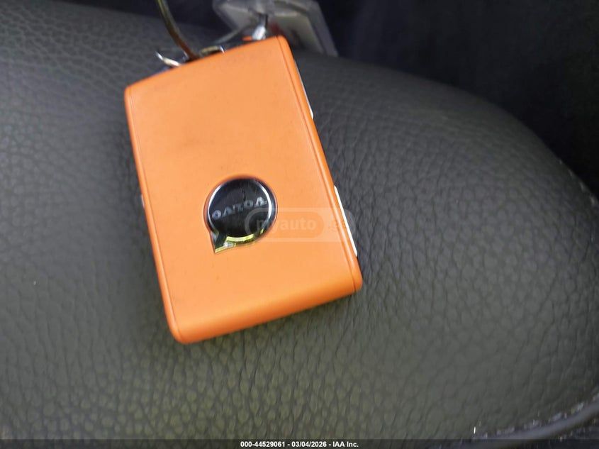 Volvo XC 60 2025 — миниатюра 10