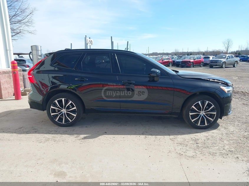 Volvo XC 60 2025 — миниатюра 12