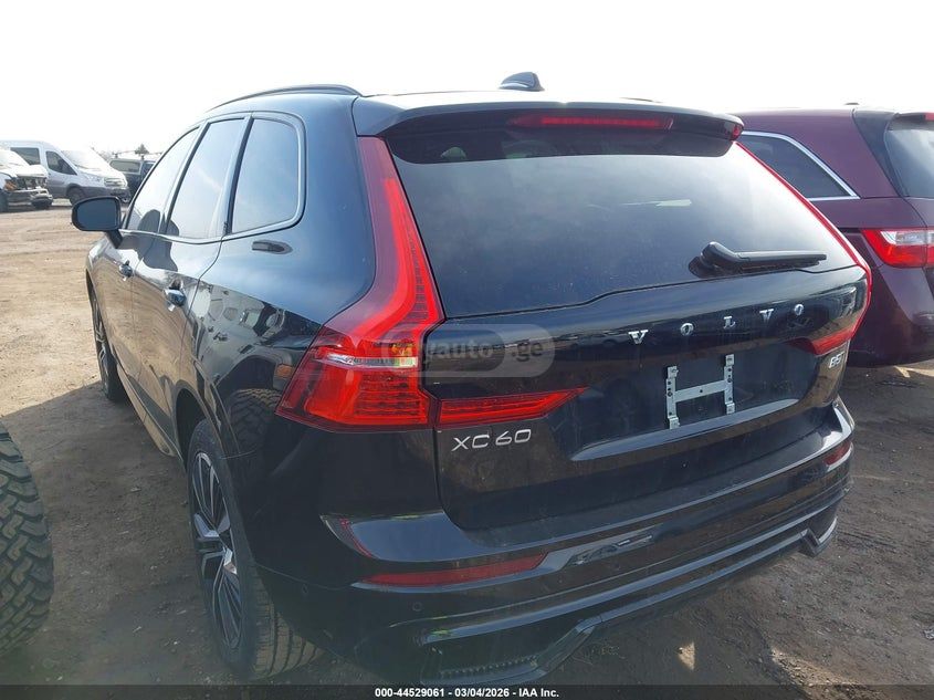 Volvo XC 60 2025 — миниатюра 13