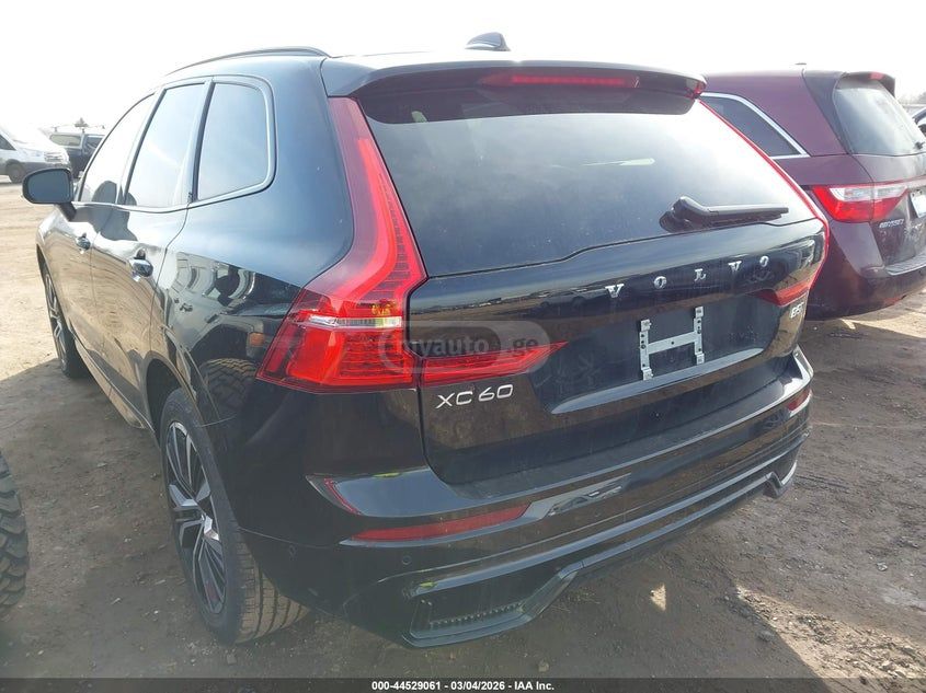 Volvo XC 60 2025 — миниатюра 3