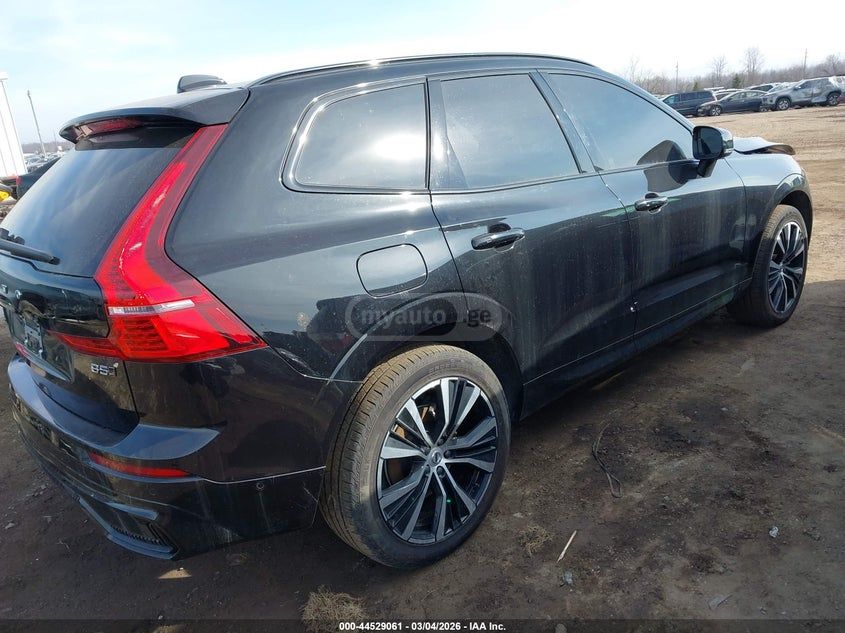 Volvo XC 60 2025 — миниатюра 4