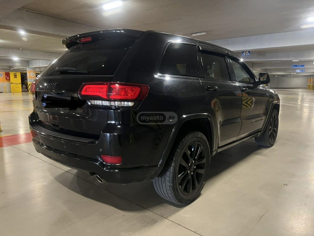 Jeep Grand Cherokee - фото 6