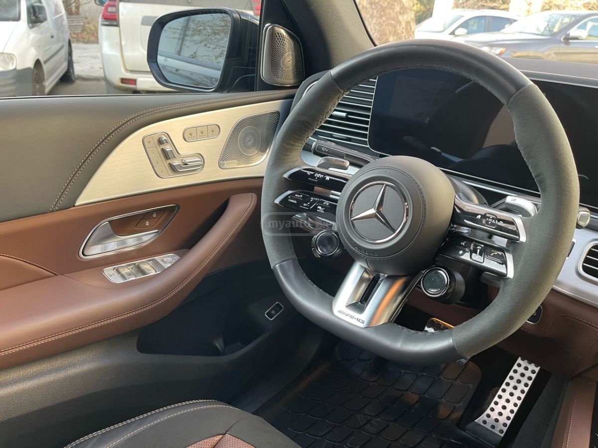 Mercedes-Benz GLE Coupe - фото 12