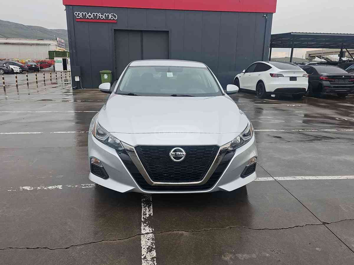 Nissan Nissan Altima — миниатюра 2