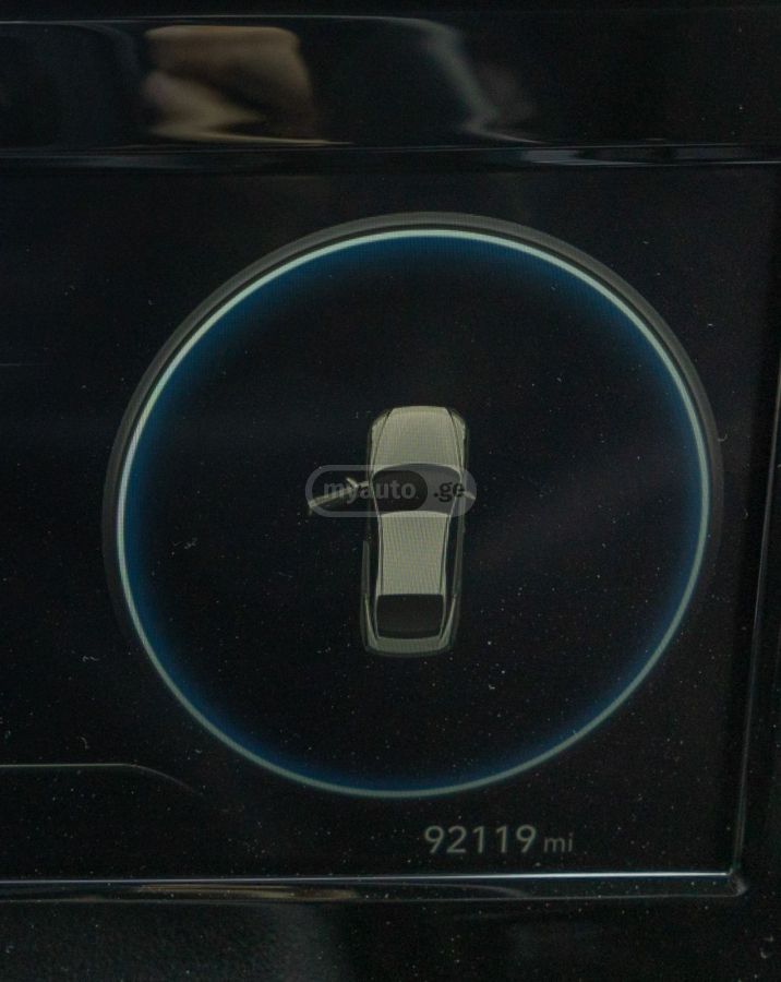 Hyundai Elantra - фото 3