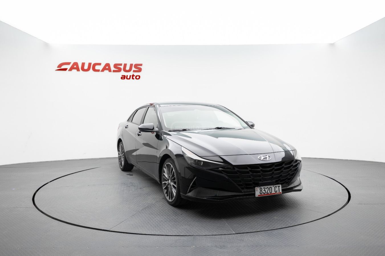 Hyundai Elantra - фото 5