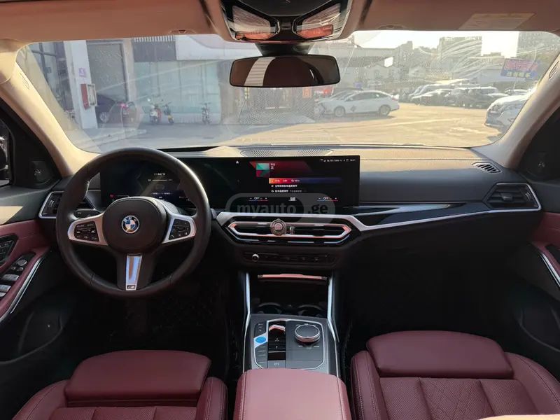 BMW I3 2023 — миниатюра 8