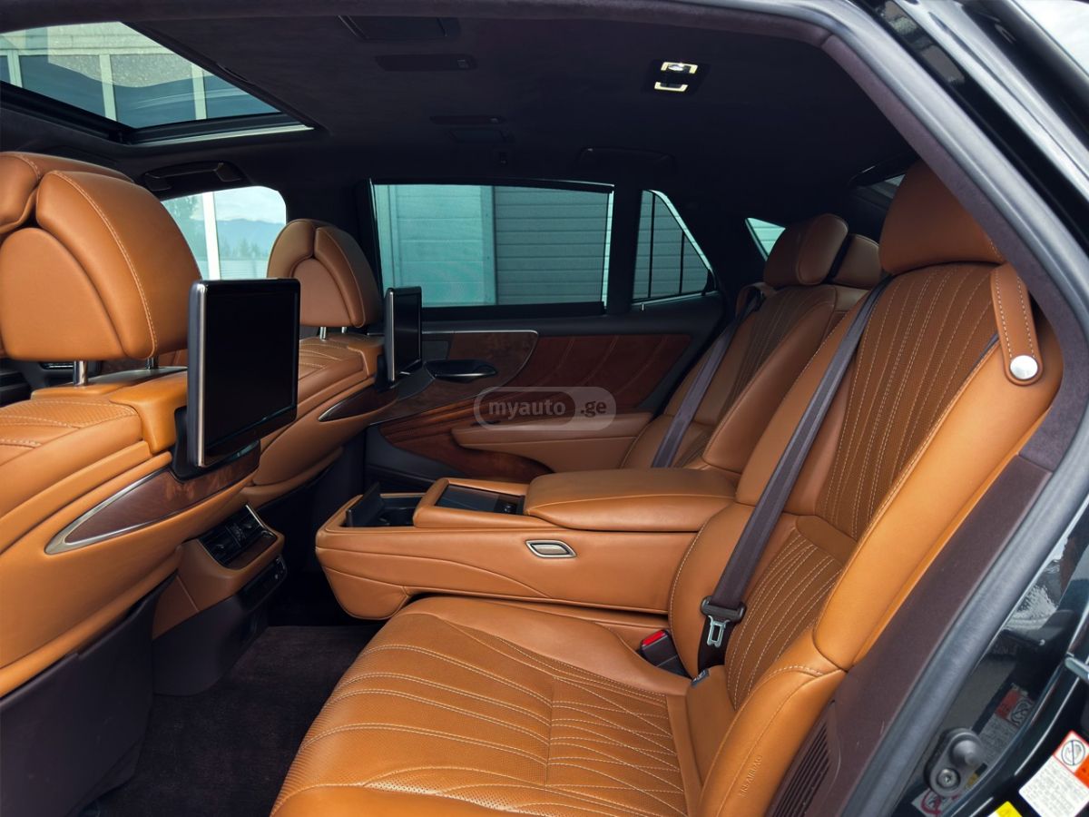 Lexus LS 500 h 