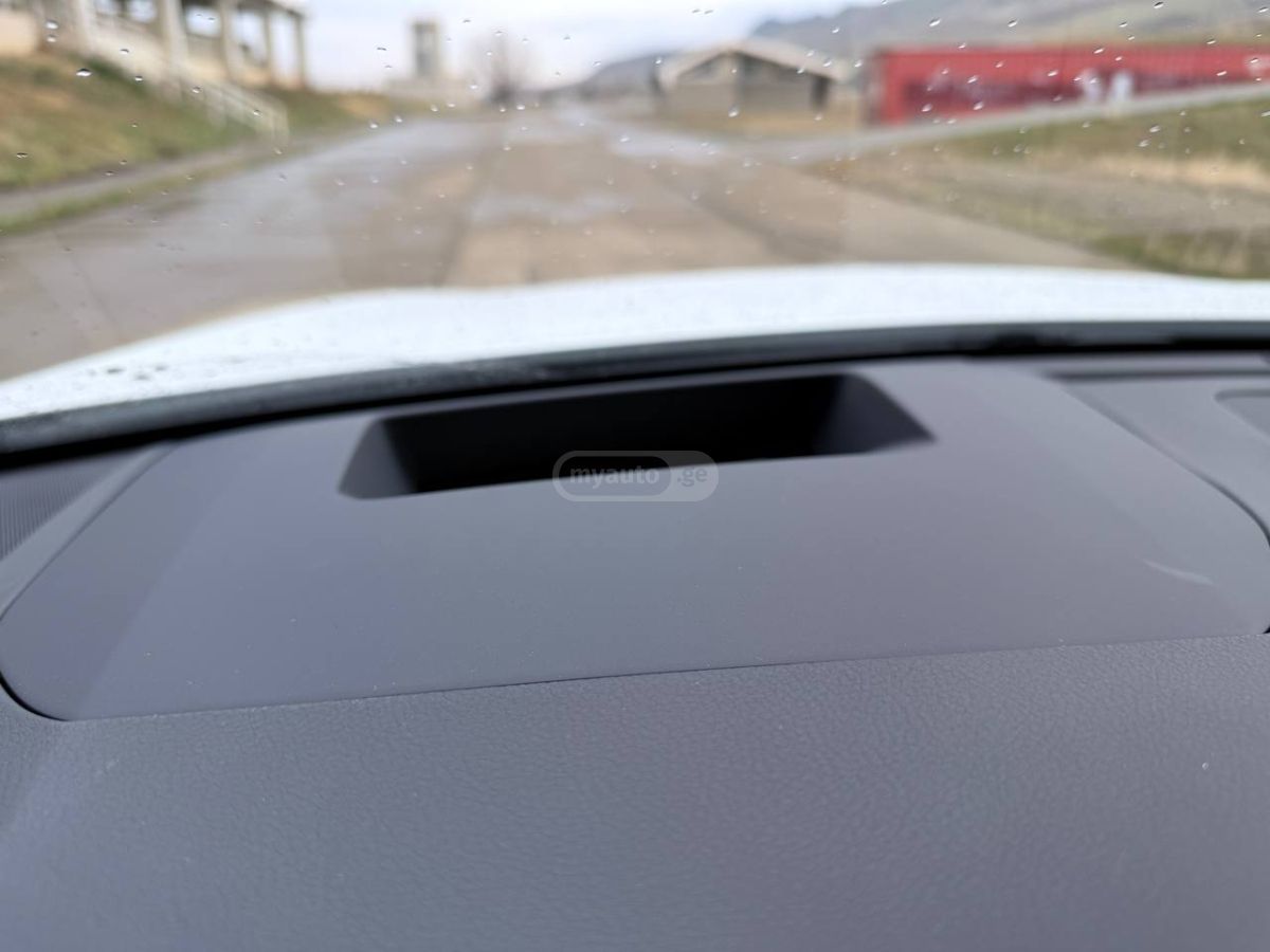 Lexus F-Sport 3 (Black Line) — миниатюра 3