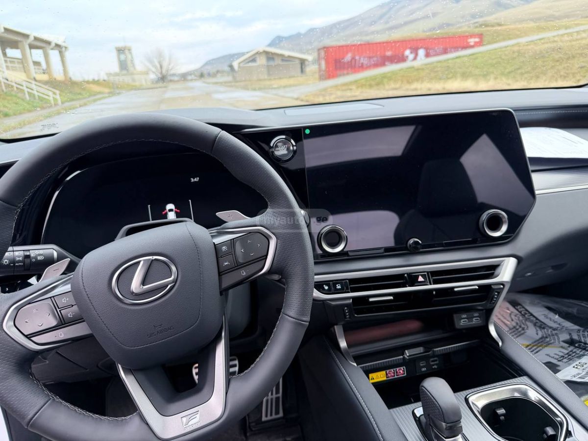 Lexus F-Sport 3 (Black Line) — миниатюра 4