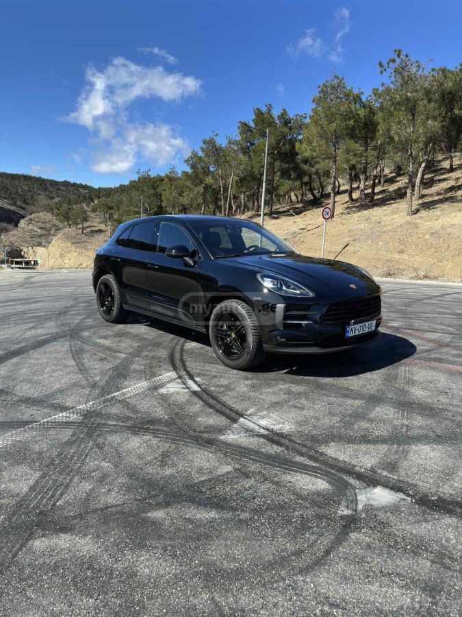 Porsche Macan - фото 1