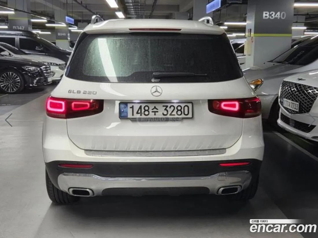 Mercedes-Benz GLB 35 AMG 2020 — миниатюра 3