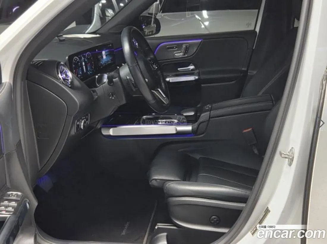 Mercedes-Benz GLB 35 AMG 2020 — миниатюра 5