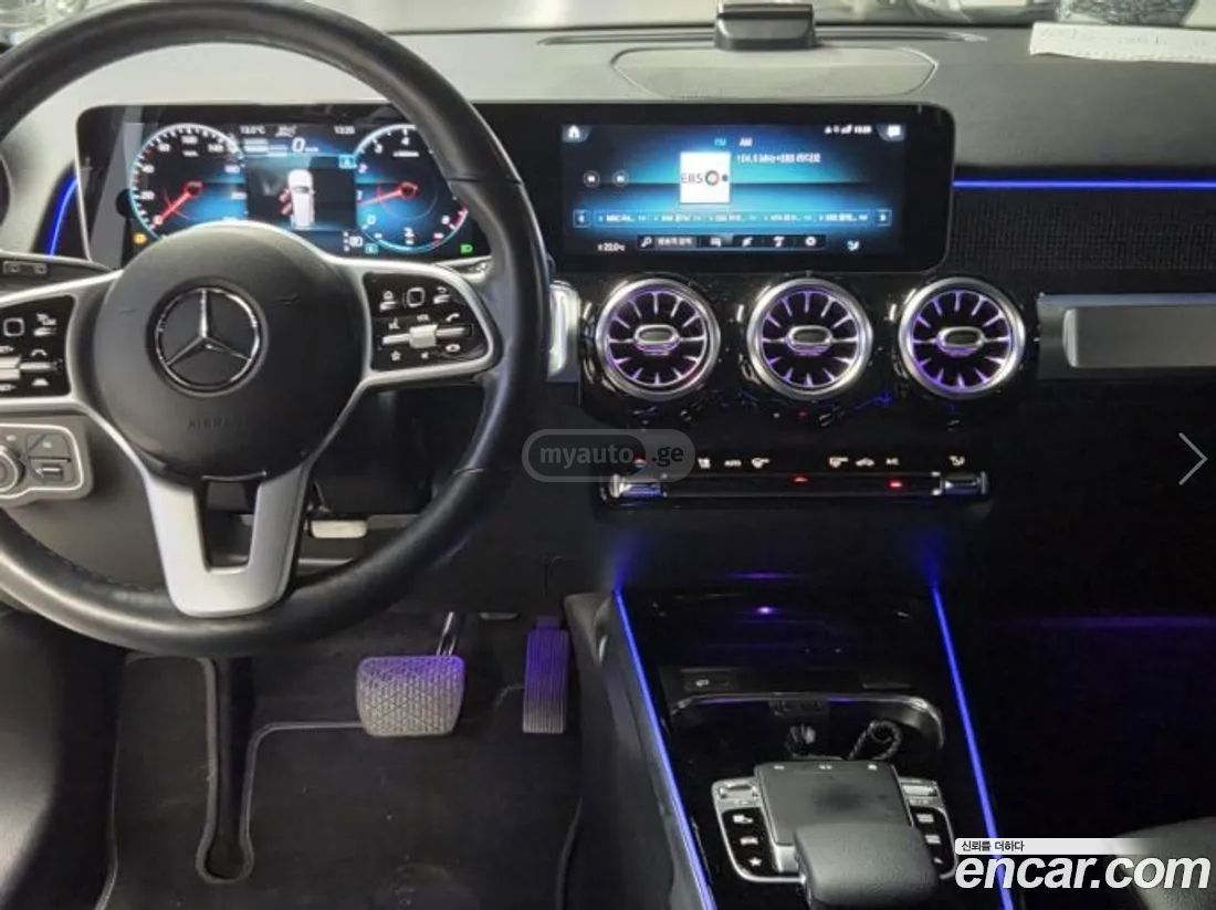 Mercedes-Benz GLB 35 AMG 2020 — миниатюра 7