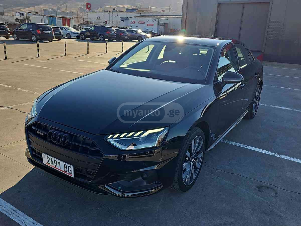 Audi Audi A4 — миниатюра 1