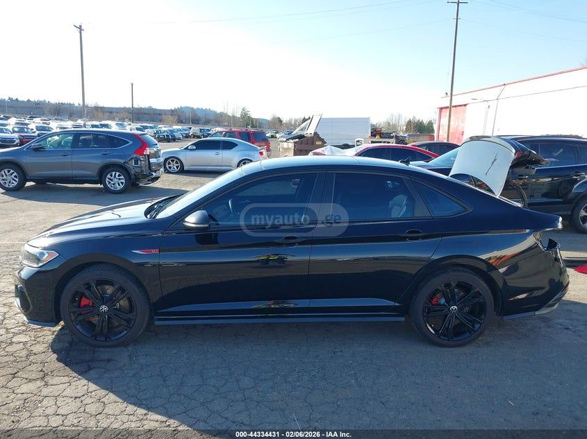 Volkswagen GLI — миниатюра 15