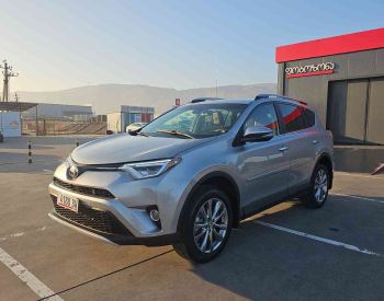 ToyotaRAV 4