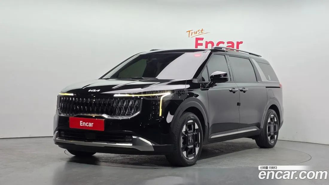Kia Sedona 2024 — миниатюра 1