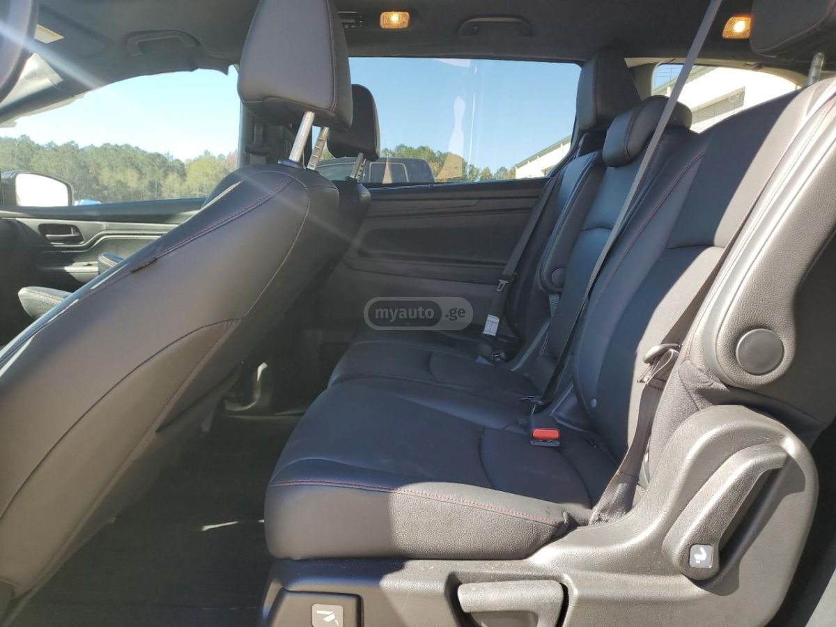 Honda Odyssey 2024 — миниатюра 10