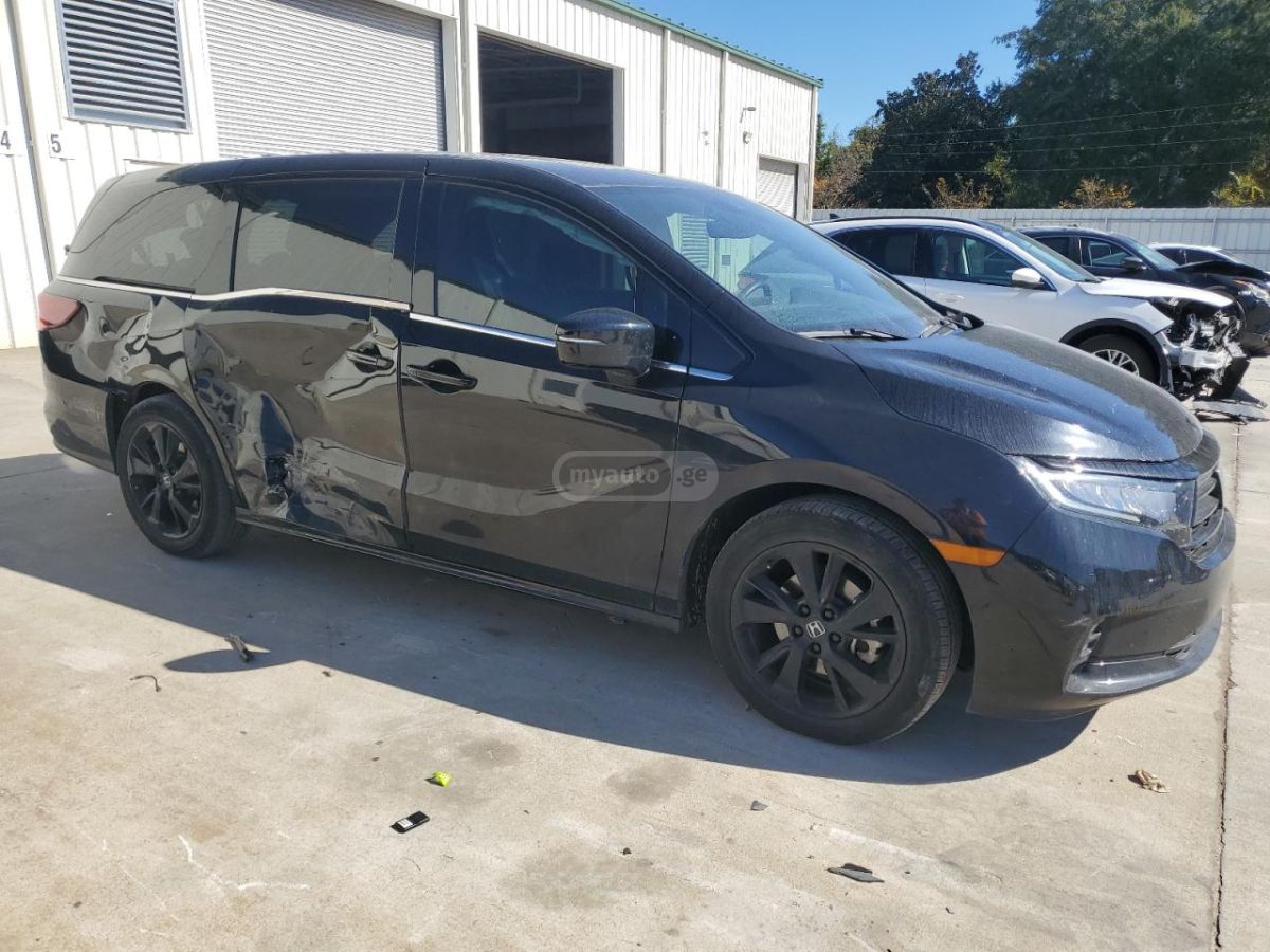 Honda Odyssey 2024 — миниатюра 2