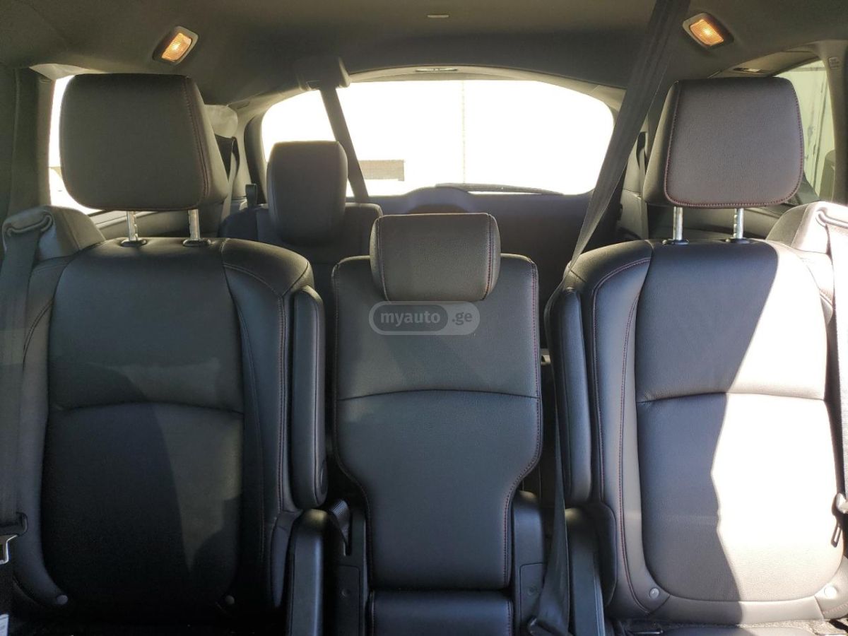 Honda Odyssey 2024 — миниатюра 9