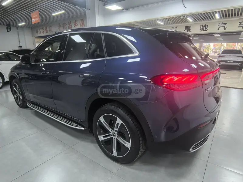 Mercedes-Benz EQE 2023 — миниатюра 4