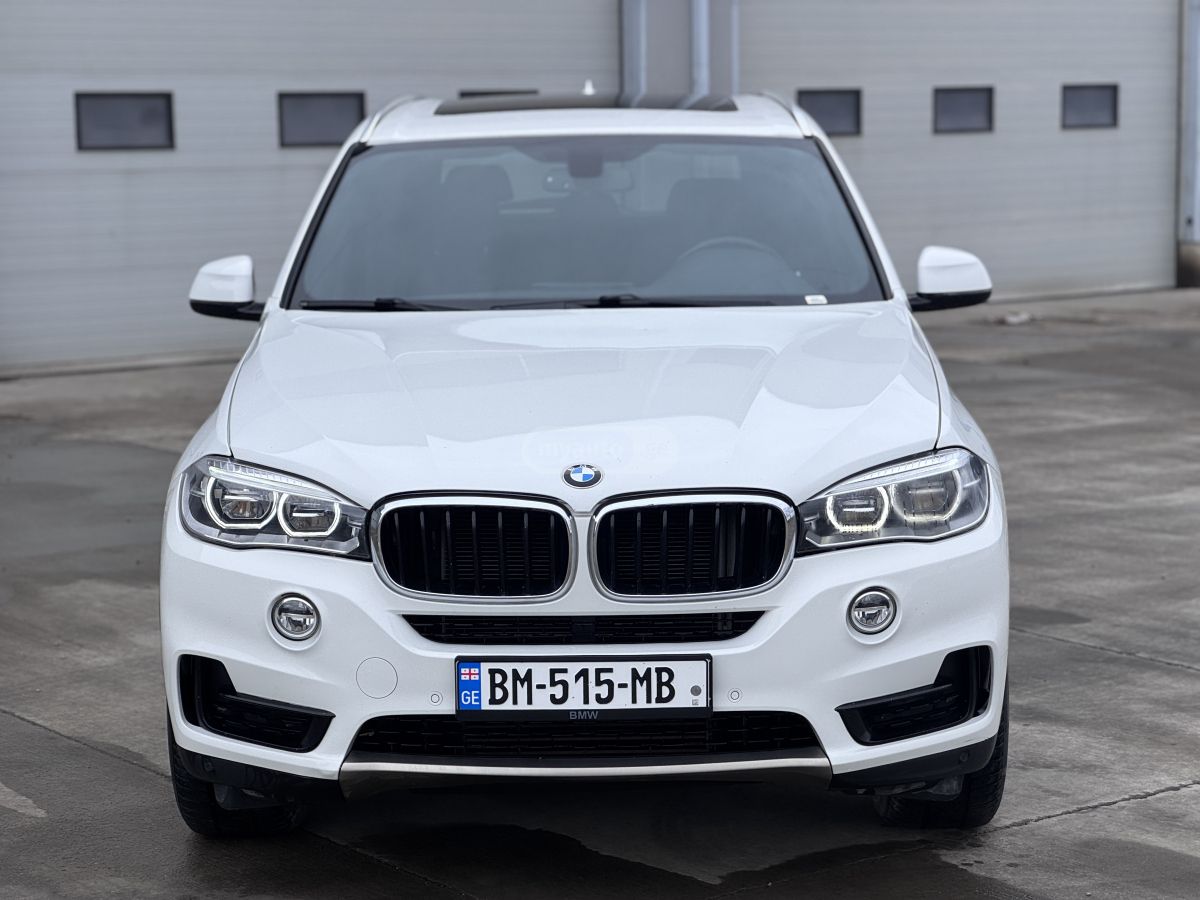 BMW X5 - фото 2