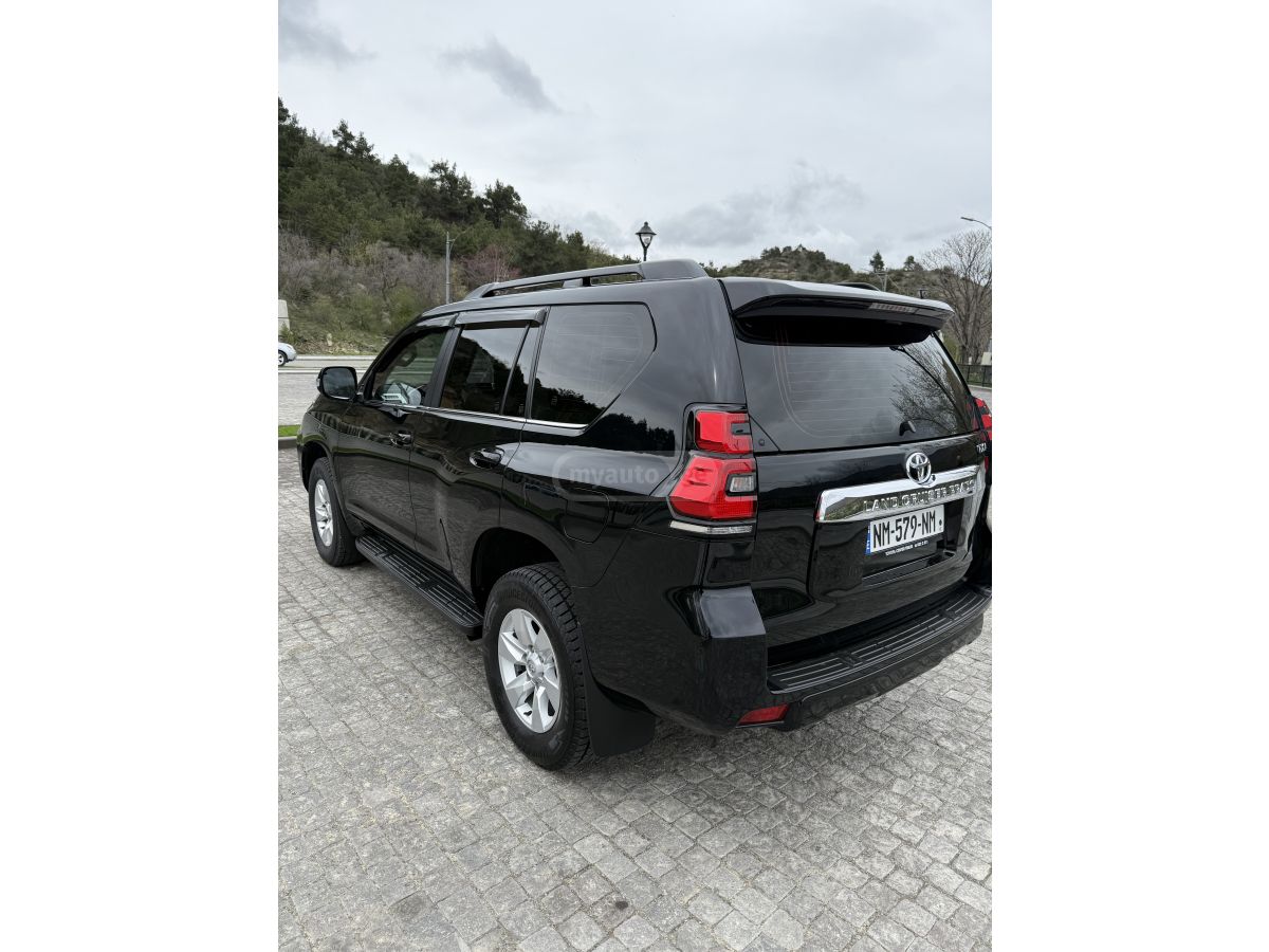 Toyota Land Cruiser Prado - фото 6