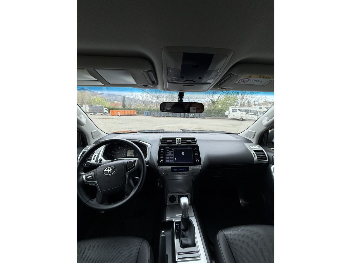 Toyota Land Cruiser Prado - фото 9