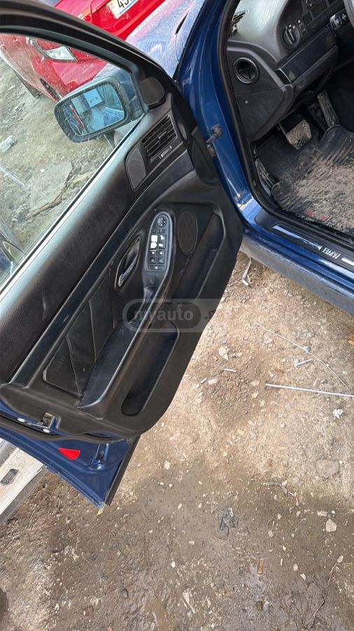 BMW 525 - фото 1