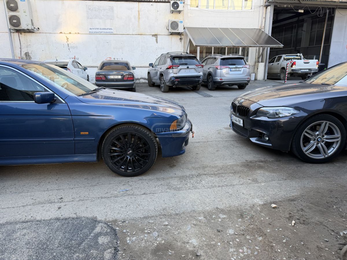 BMW 525 - фото 8