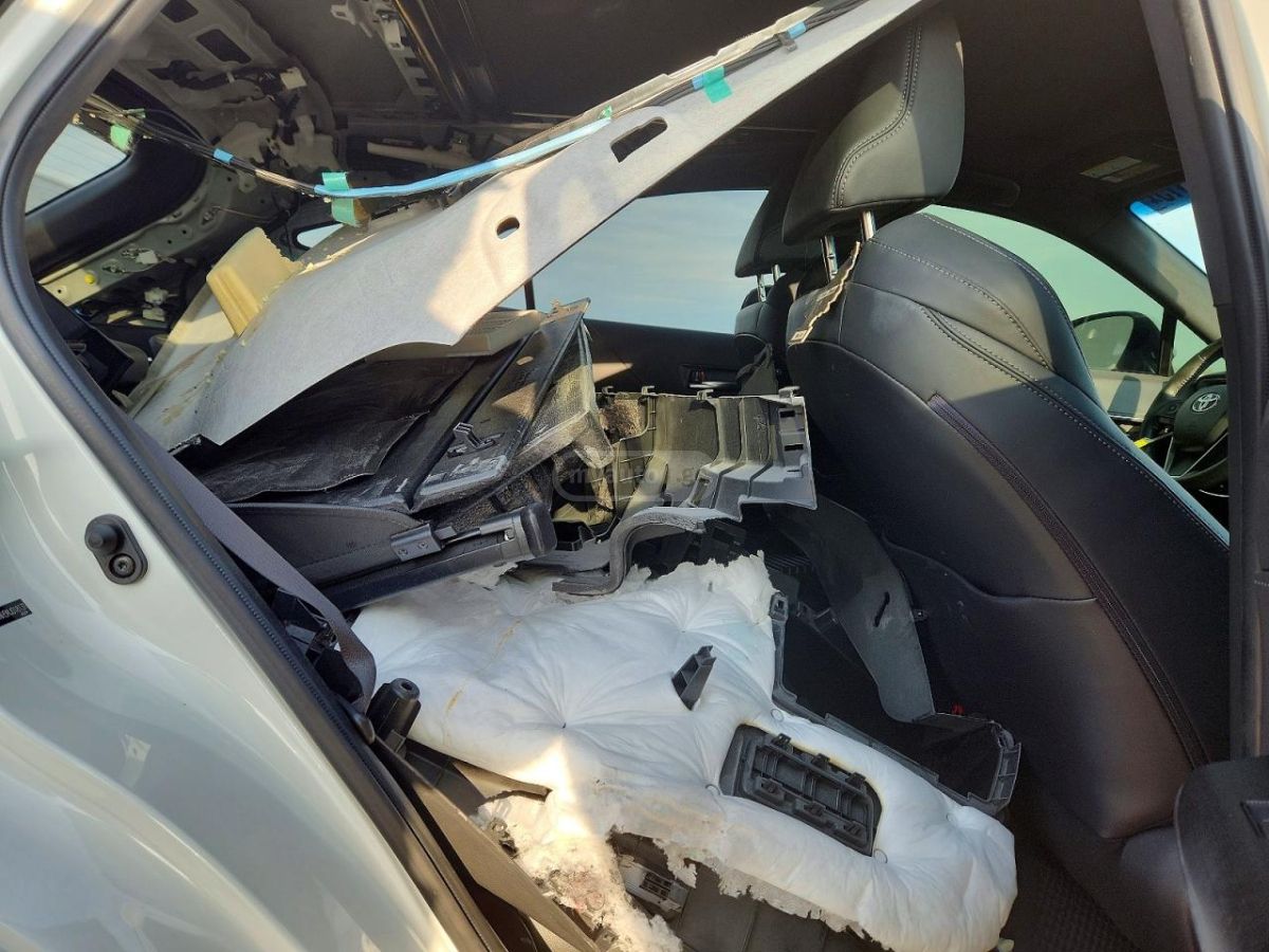 Toyota Venza - фото 11