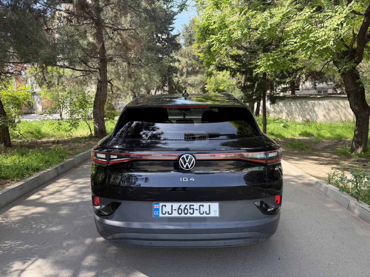 Volkswagen ID 4 - фото 6