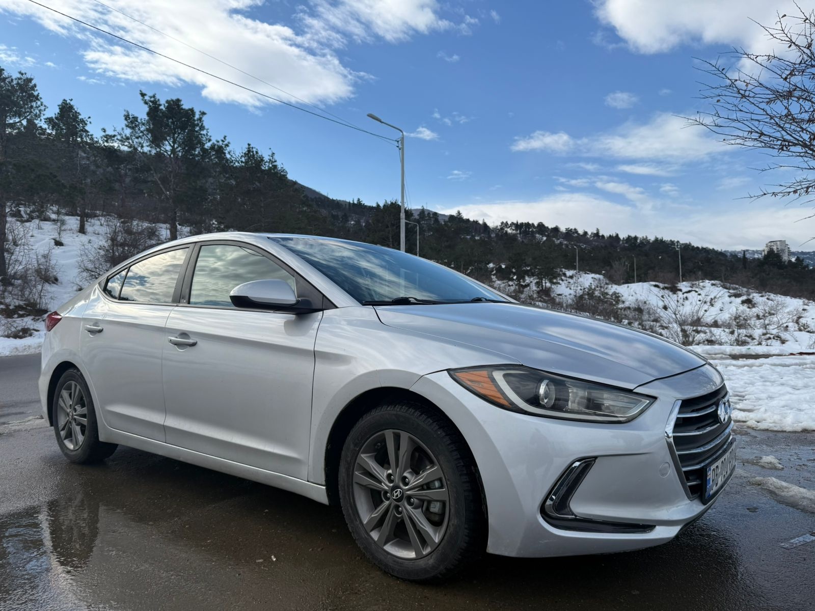 Hyundai Elantra - фото 4